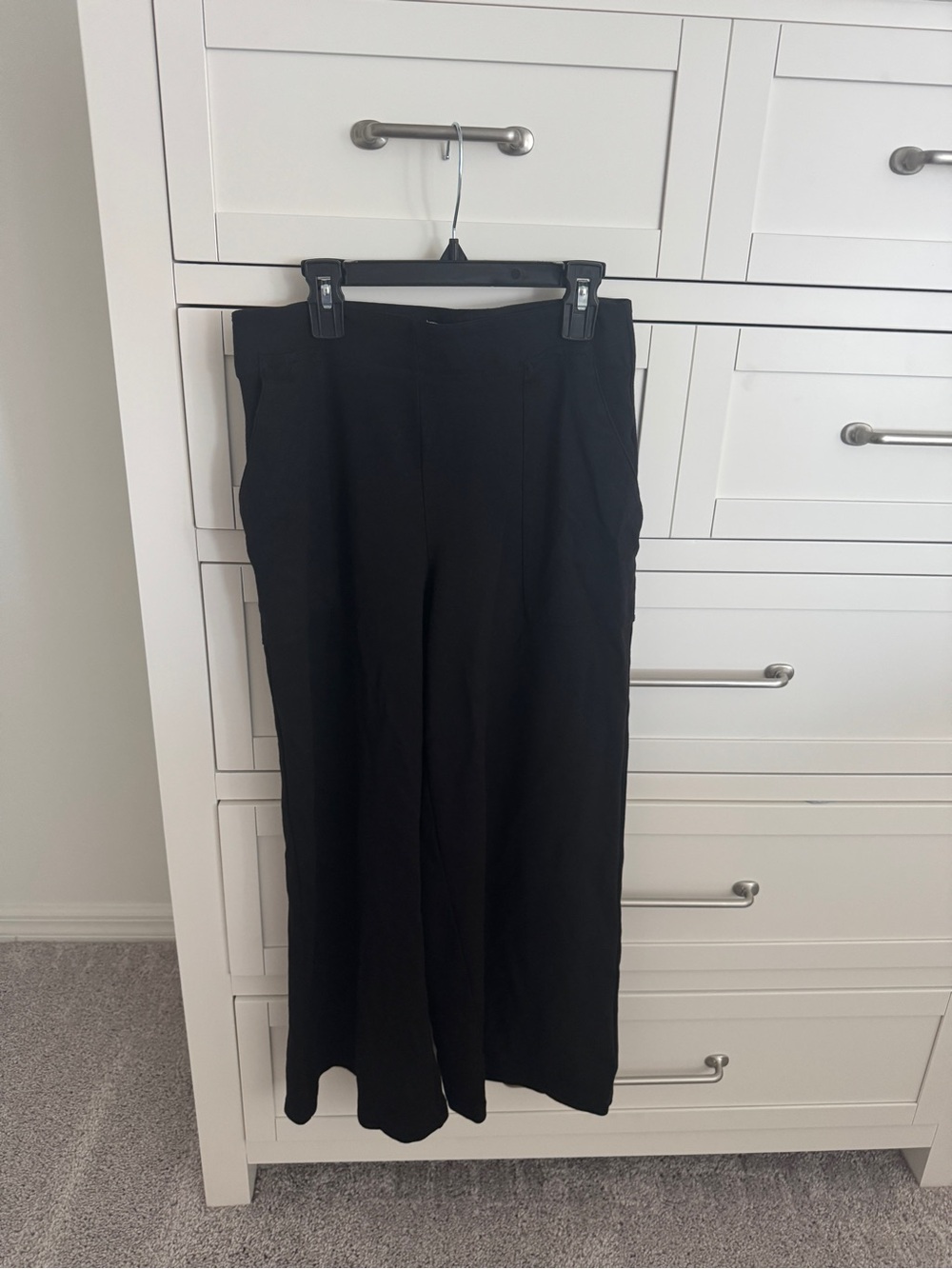 Max Studio Women's Black Wide-Leg Pants